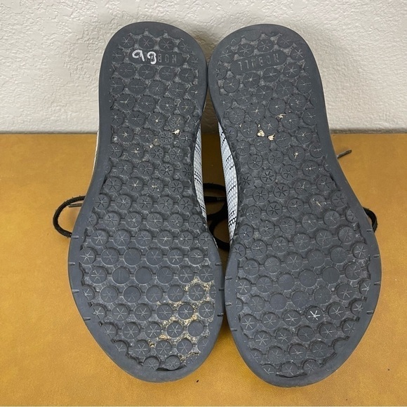 NOBULL Linear Trainer Lace Front Low Top Sneaker Size 6 Women - Picture 9 of 10